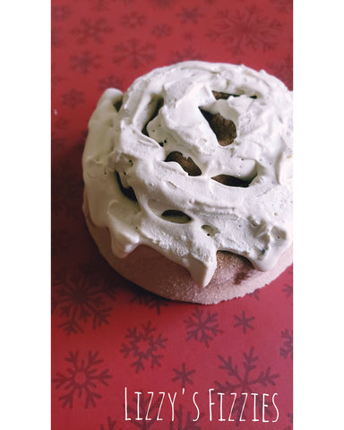 Large Cinnamon bun bath bomb with cocoa butter